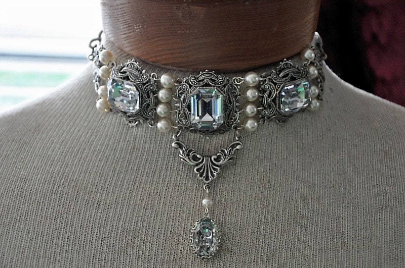 Bridal Choker Necklace,Victorian Wedding,Gothic Choker,Swarovski Crystal,Steampunk,Antique Silver,Filigree Choker