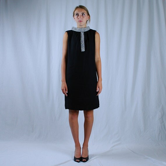 1960s Black Shift Dress with Beaded Collar / Rhinestone, Pearl and Silver Embroidered Applique High Neck / Size 16, L/XL