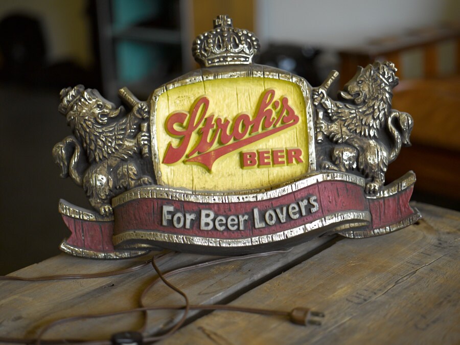 Vintage Strohs Light Up Beer Bar Sign By ShopCURIO On Etsy