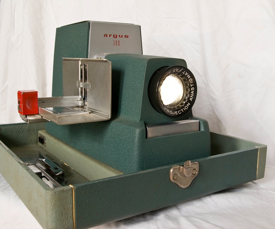 Slide Projector At Home at Krystal Joyner blog