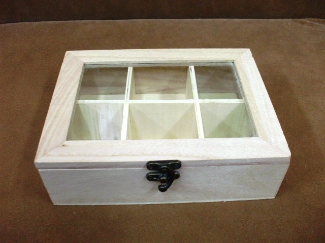8.2X6.2X2.5 Inch Large Unfinished Hinged Wood Box  with Glass Lid for Crafting, Crafts or Storage.