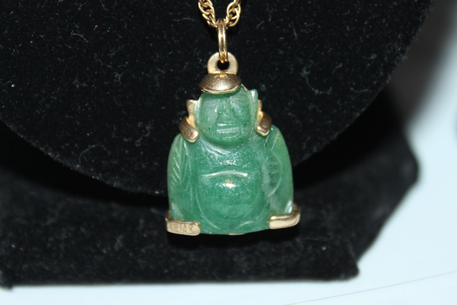Jade buddha pendant 14k Clearance