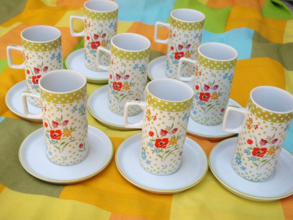 Millefluer Avant Garde Collection Japan Full set of 8 Tall Cups and Saucers Bright Green Yellow Orange Red Blue