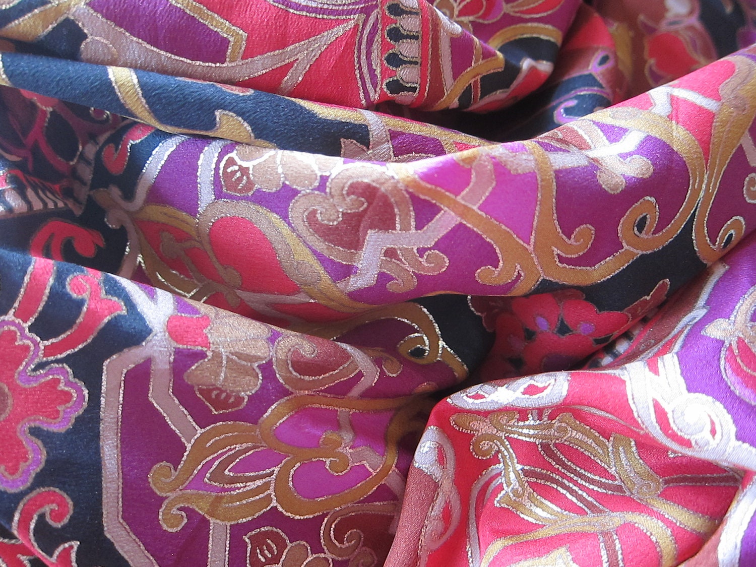 Oscar de la Renta silk scarf flamboyant WOW