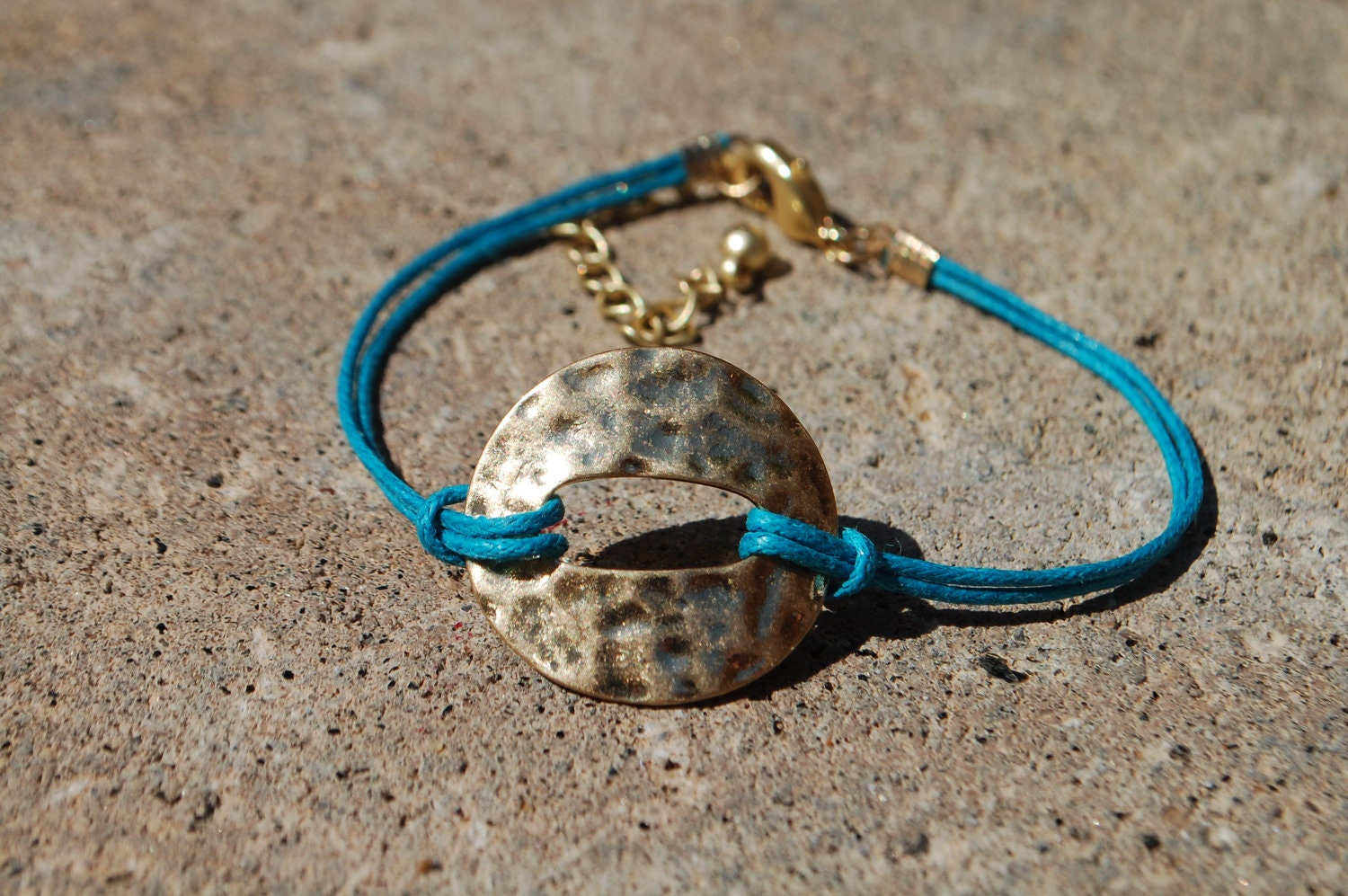 Cord Circle Design Bracelet
