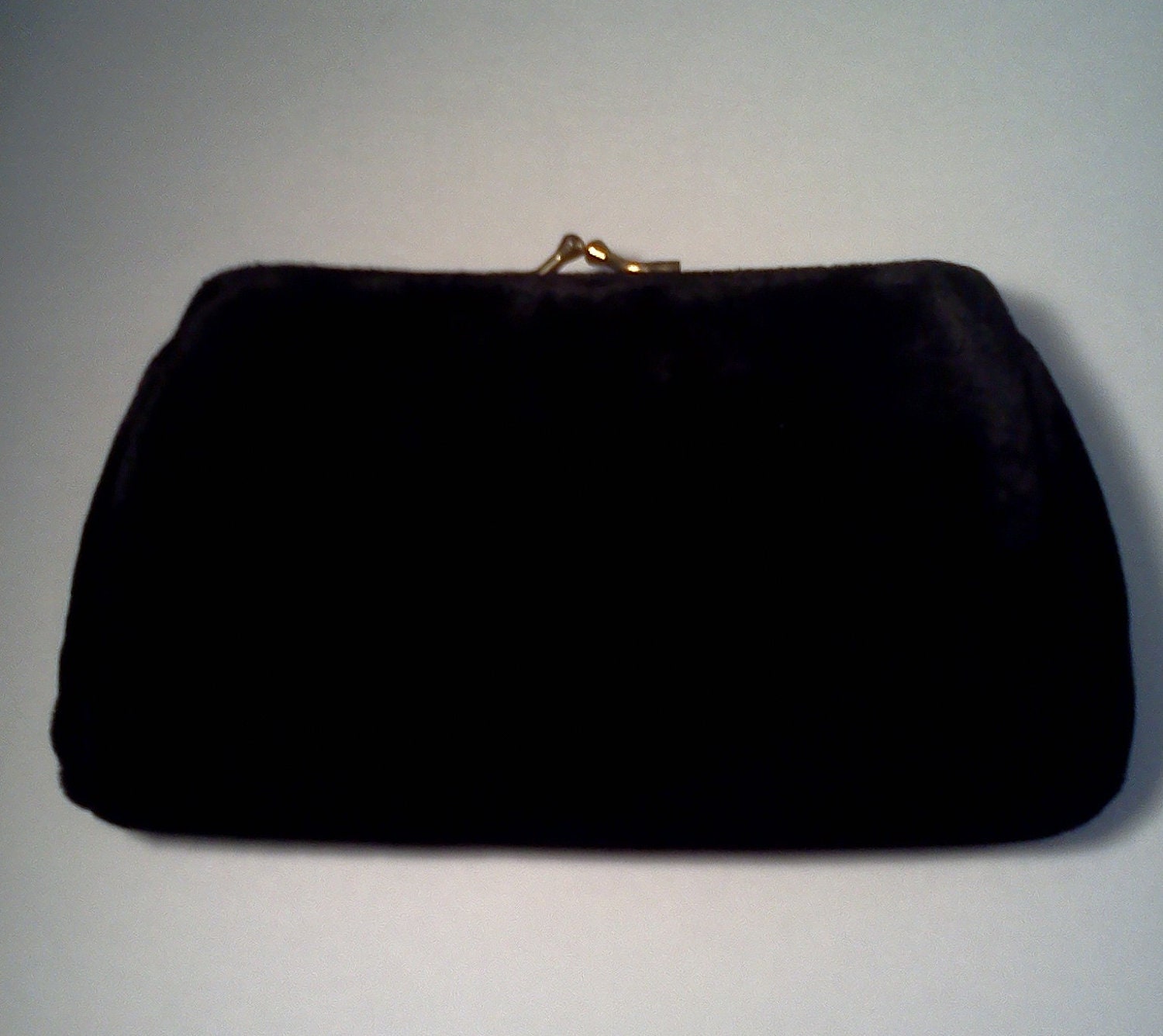 Vintage Black Velvet Clutch/Purse Kiss Clasp by Goldcrest Sexy