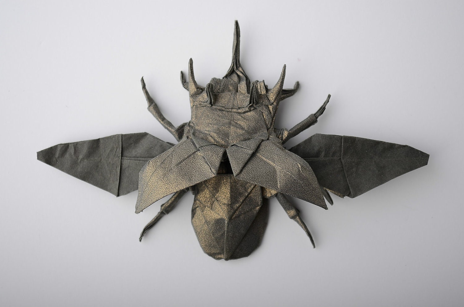 Beetle "Eupatorus Gracilicornus" Origami - Metallic Paper