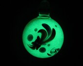 Glow in the Dark Necklace - Lampwork Glass - Fleur