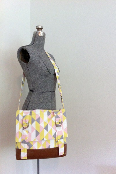 Women's Messenger Bag in Yellow, Pink & Gray Geometric Print
