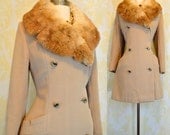 Vintage 60s Mini Coat S - Tan Wool - Huge Fur Collar -
