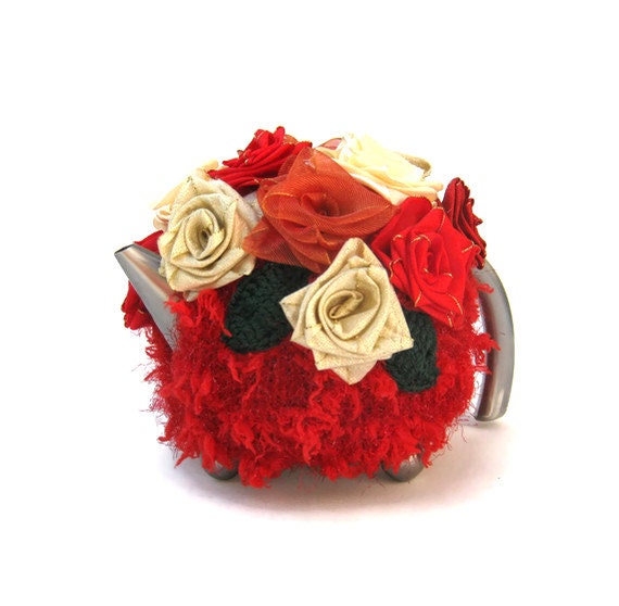 Knit tea cosy shabby chic country cottage cozy Xmas cosie in red and gold with ribbon roses