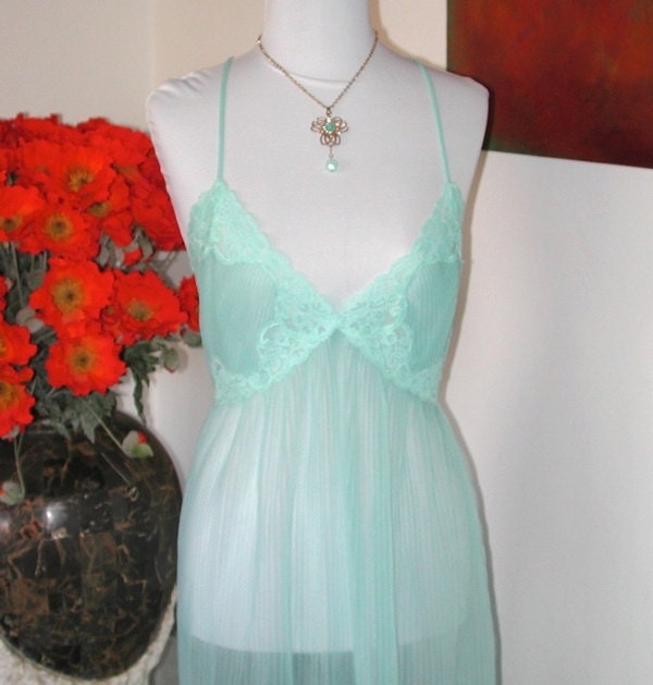 Vintage Lily Of France Full Length Ultra Sheer Blue Nightgown Size Medium 6463