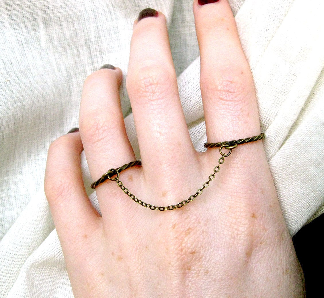 adjustable brass double rings with chain
