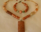 Carved jade pendant necklace set w/ bracelet , beaded jewelry , Asian bead jewelry , Chinese jade , Jade necklace set , ethnic bead jewelry