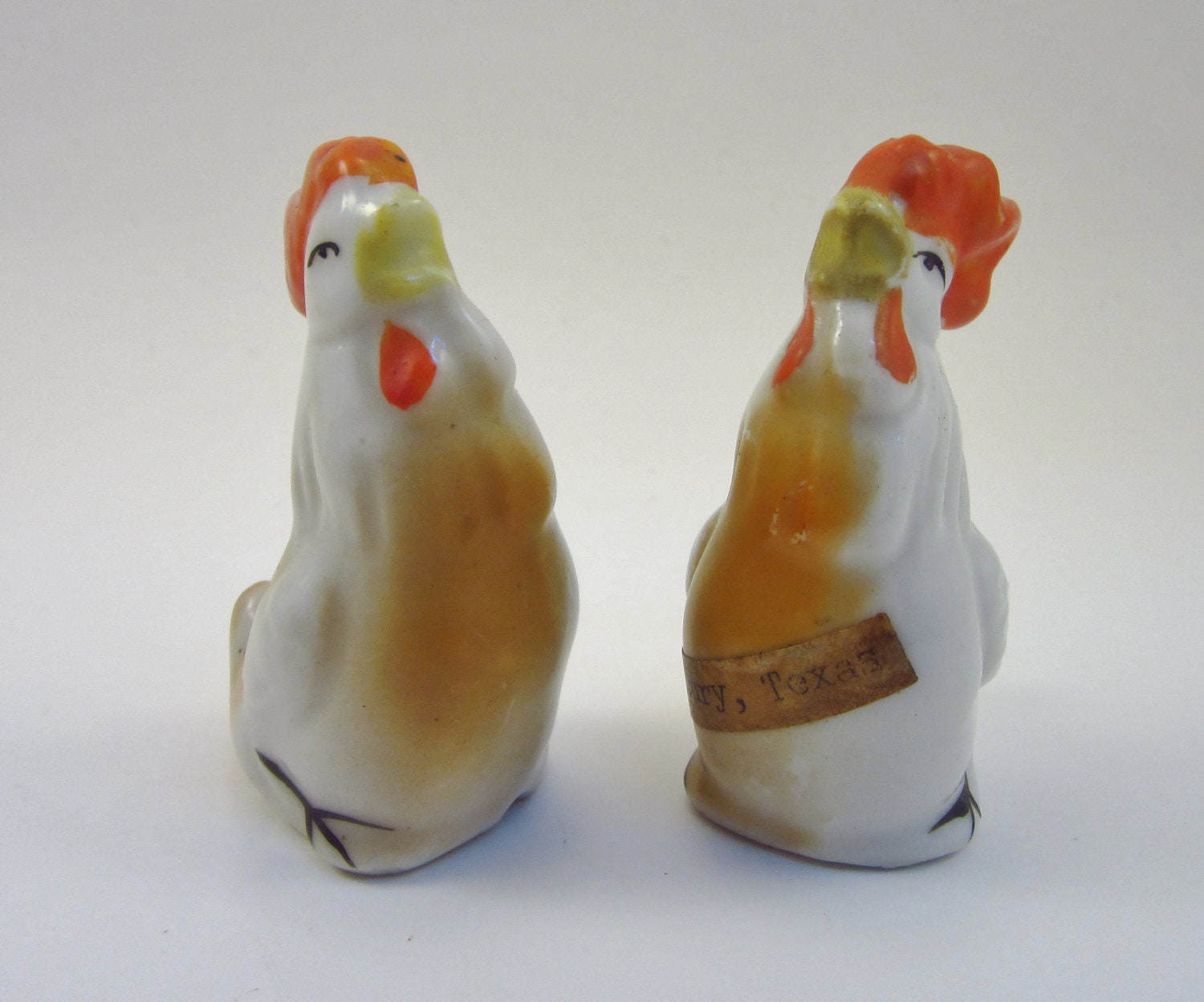 Vintage Rooster Salt and Pepper Shakers - Retro Chicken Shakers