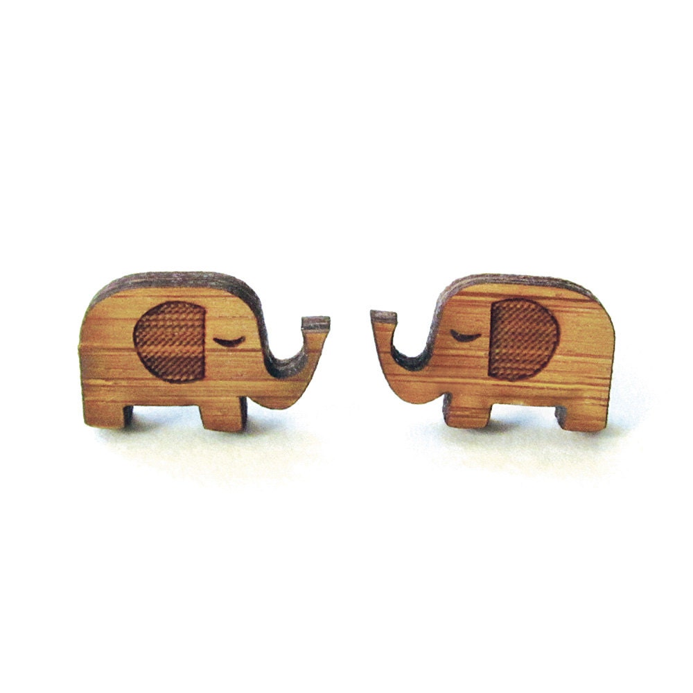 Little Elephants - Bamboo Wood Earrings - Laser cut - Stud - Cute