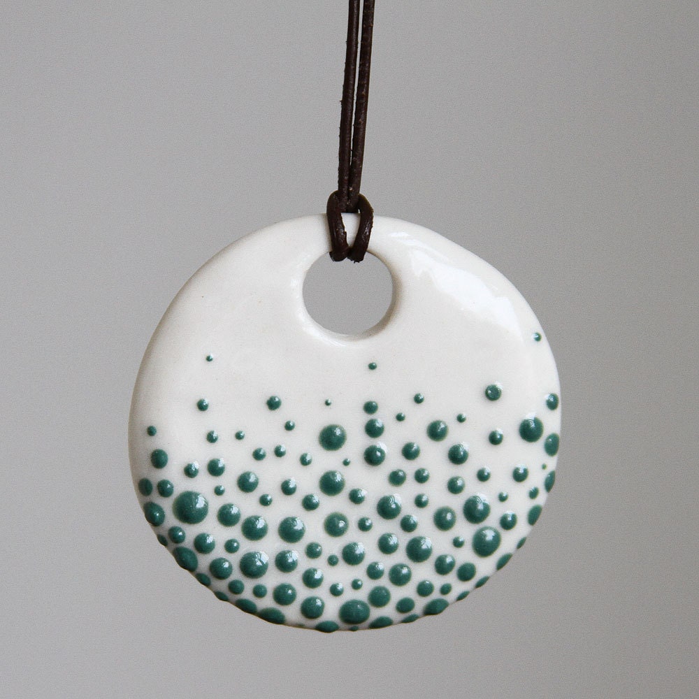 Pendant Necklace - Pebble Pendant Necklace in Aqua