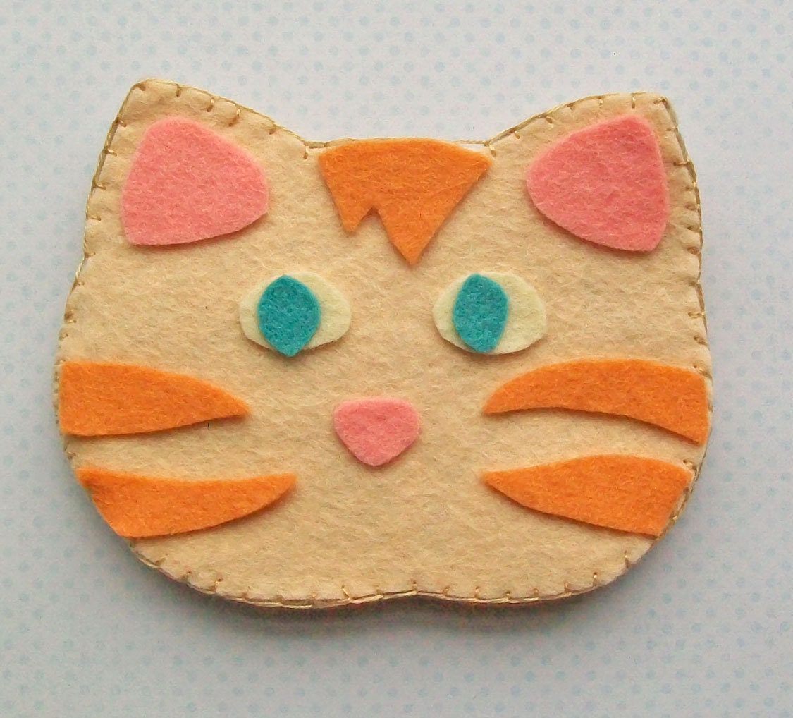 Tabby Cat Needle Case