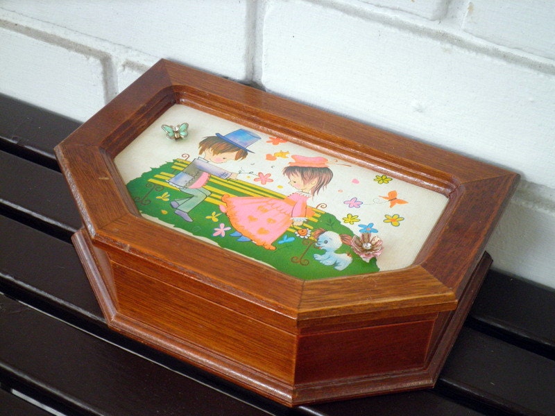 Vintage Kawaii Kids / Courting Couple Wood Jewelry Box, Circa 1970s