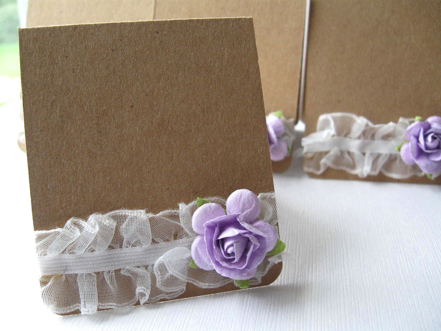 Kraft White Ribbon & Purple Flower Blank Place Cards Table Cards Set of 4  Mini Cards