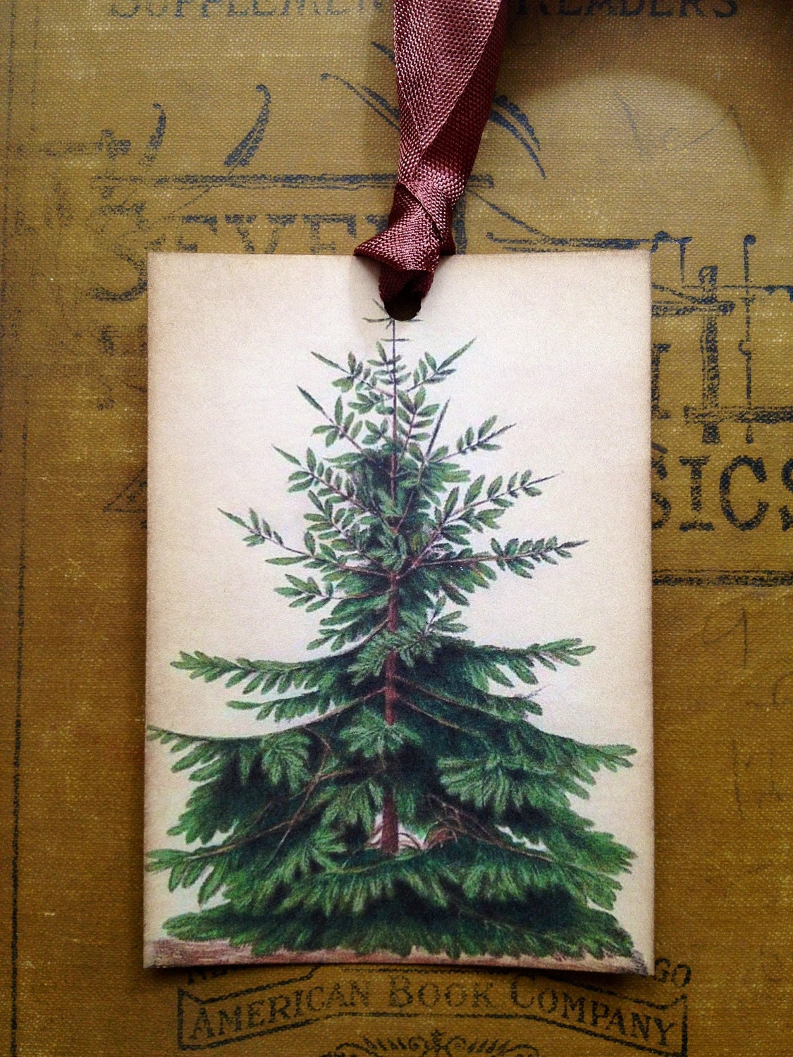 Forest-Vintage Style Gift Tags