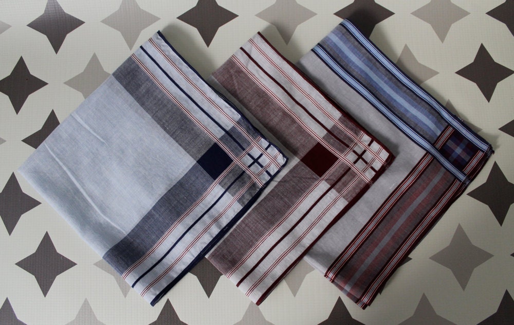Plaid Edge Handkerchief Set in Slate Blue and Maroon- Vintage 1960s