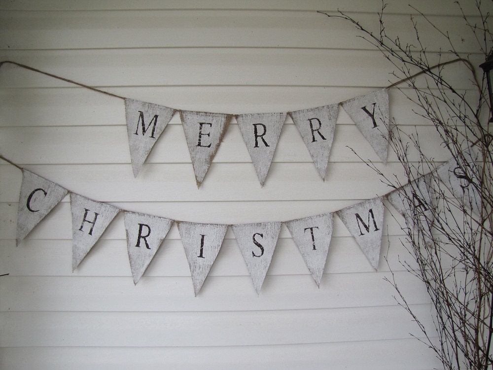 MERRY CHRISTMAS Painted Burlap Banner, Rustic style