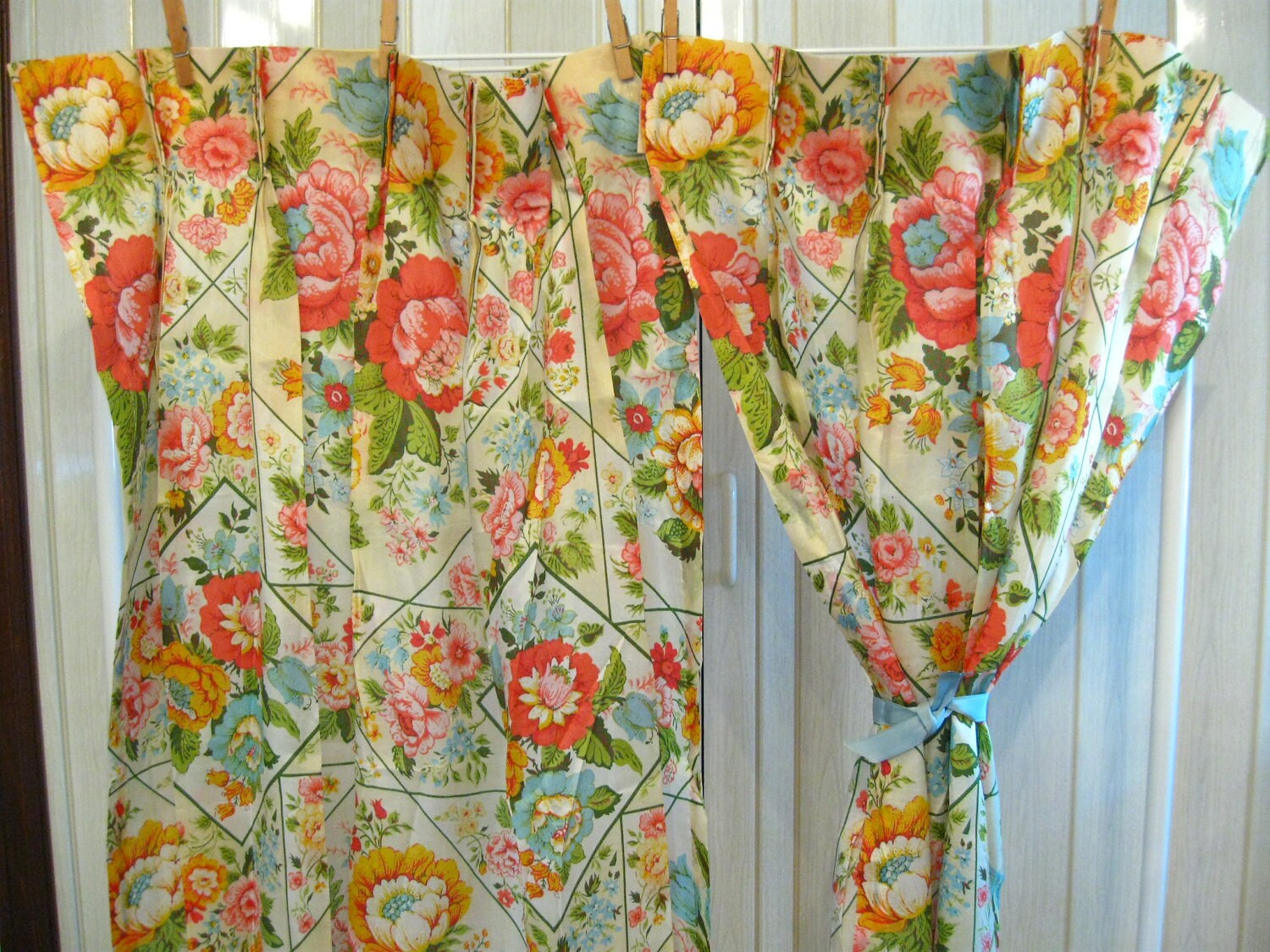 curtains vintage