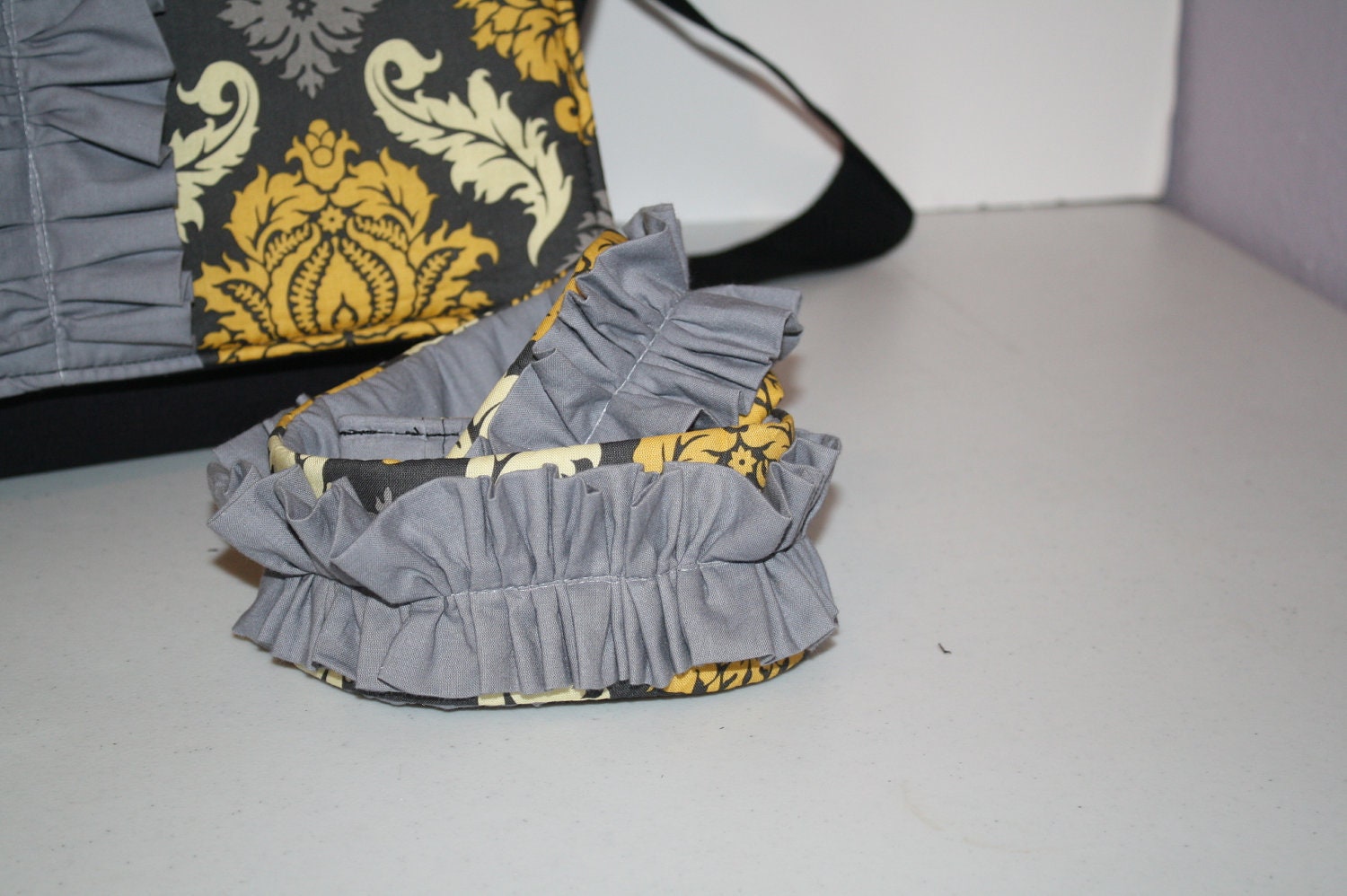Ruffle CAMERA Strap Cover Yellow Grey  with Lens Cap Pocket XcessRize Designs