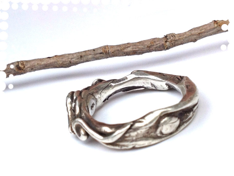 Ring Leaf Vine Bark Leaf Handmade Pure Silver Band