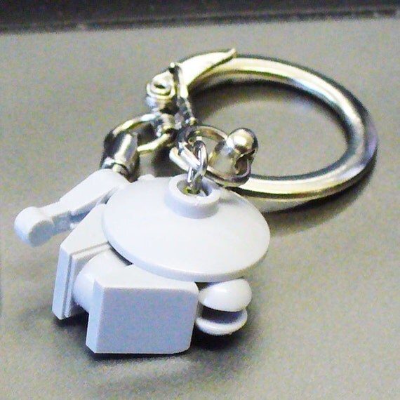 Micro Millennium Falcon Key Chain