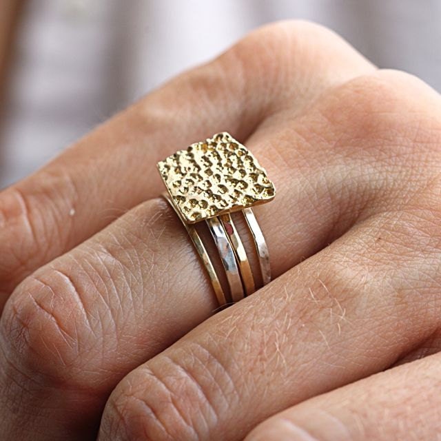 Square Coral Band Set