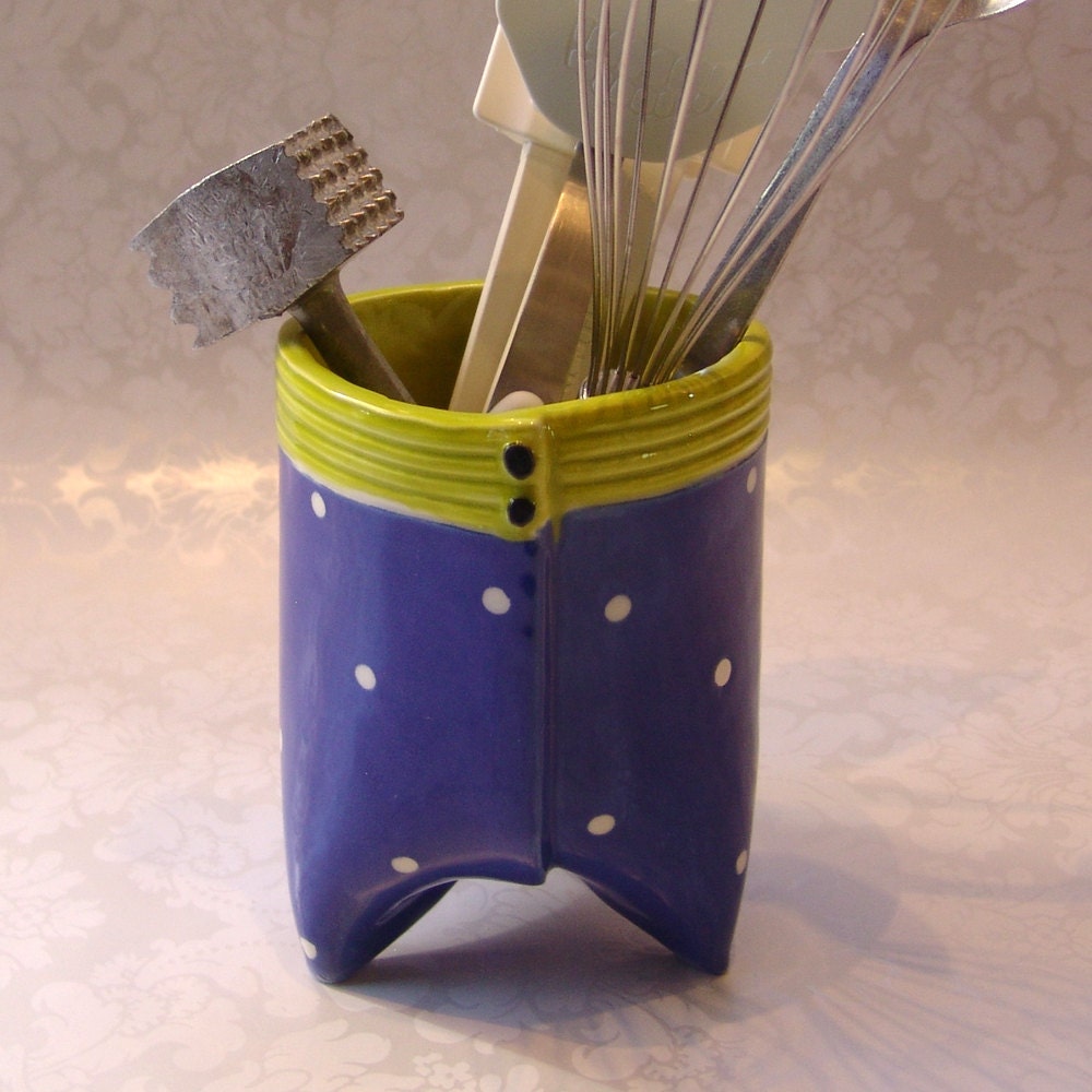 blue utensil holder for kitchen decor