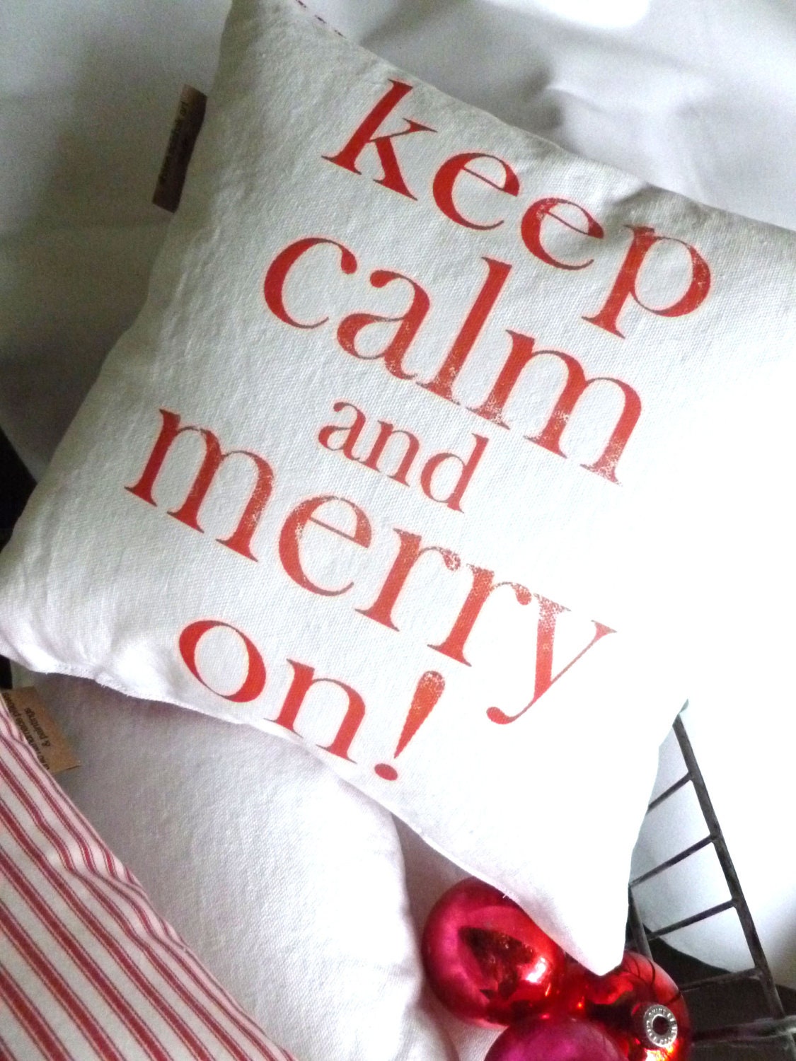 Holiday Pillow Merry Christmas Throw Pillow - shannspishak
