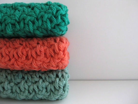 cotton crochet washcloth/face scrubbies AND you can pick the colors
