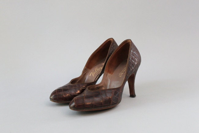 Vintage 50s Shoes / 1950s Brown Reptile Heels / 50s Brown Leather Shoes