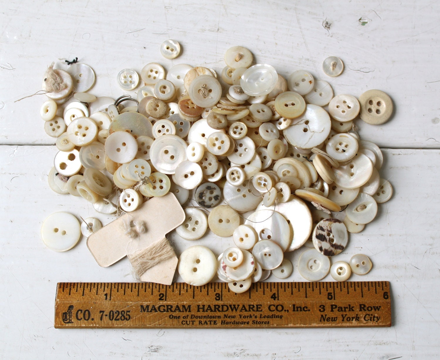Sale / antique mother of pearl and white buttons. Scoop of 100 plus antique and vintage buttons / the WHITE CHOCOLATE mix