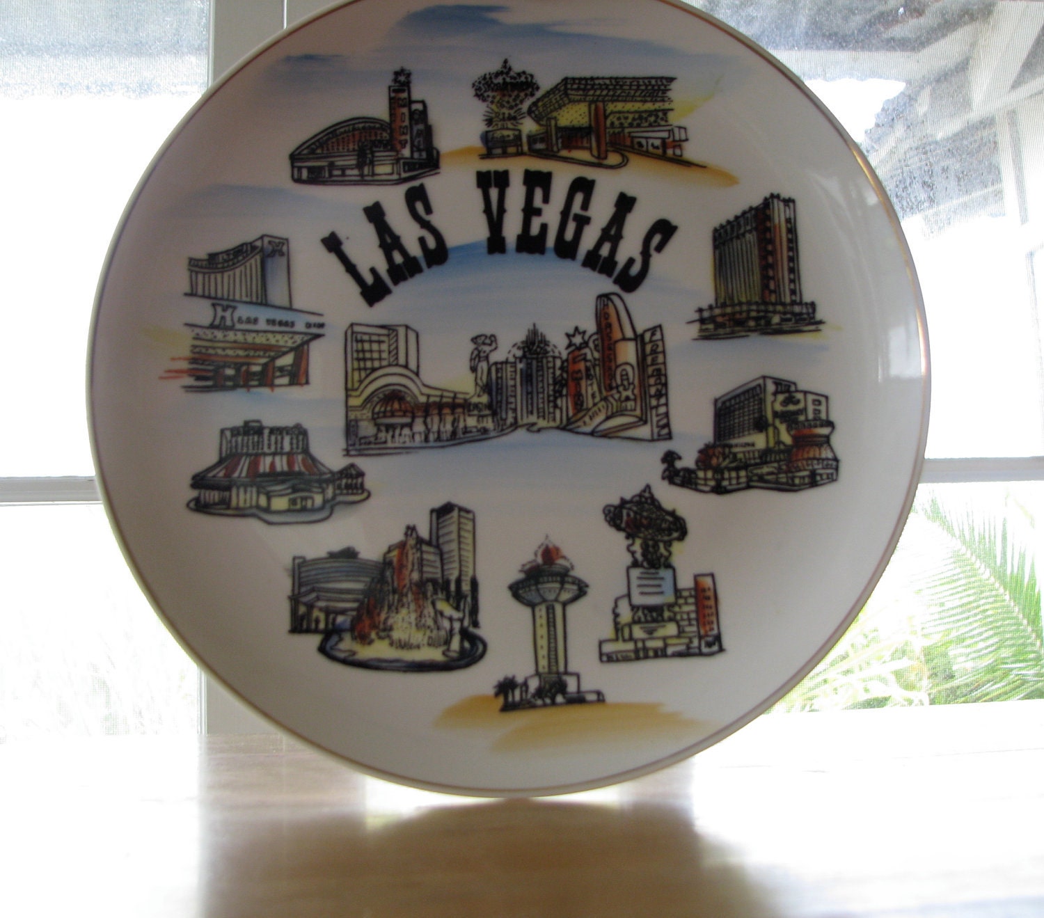 Vintage Las Vegas Casino Hotel Plate. 50s Gold Trim Handpainted Souvenir. Nifty Mid Century Home Decor. Nostalgic Vegas Icons.