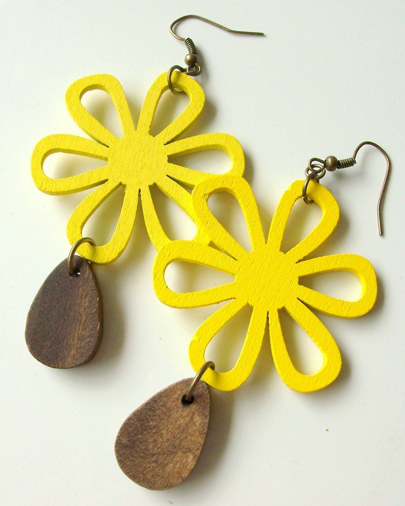 Autumn Flower Wood Brass Earrings - Bohemain - Yellow - Dangle - stoneandbone