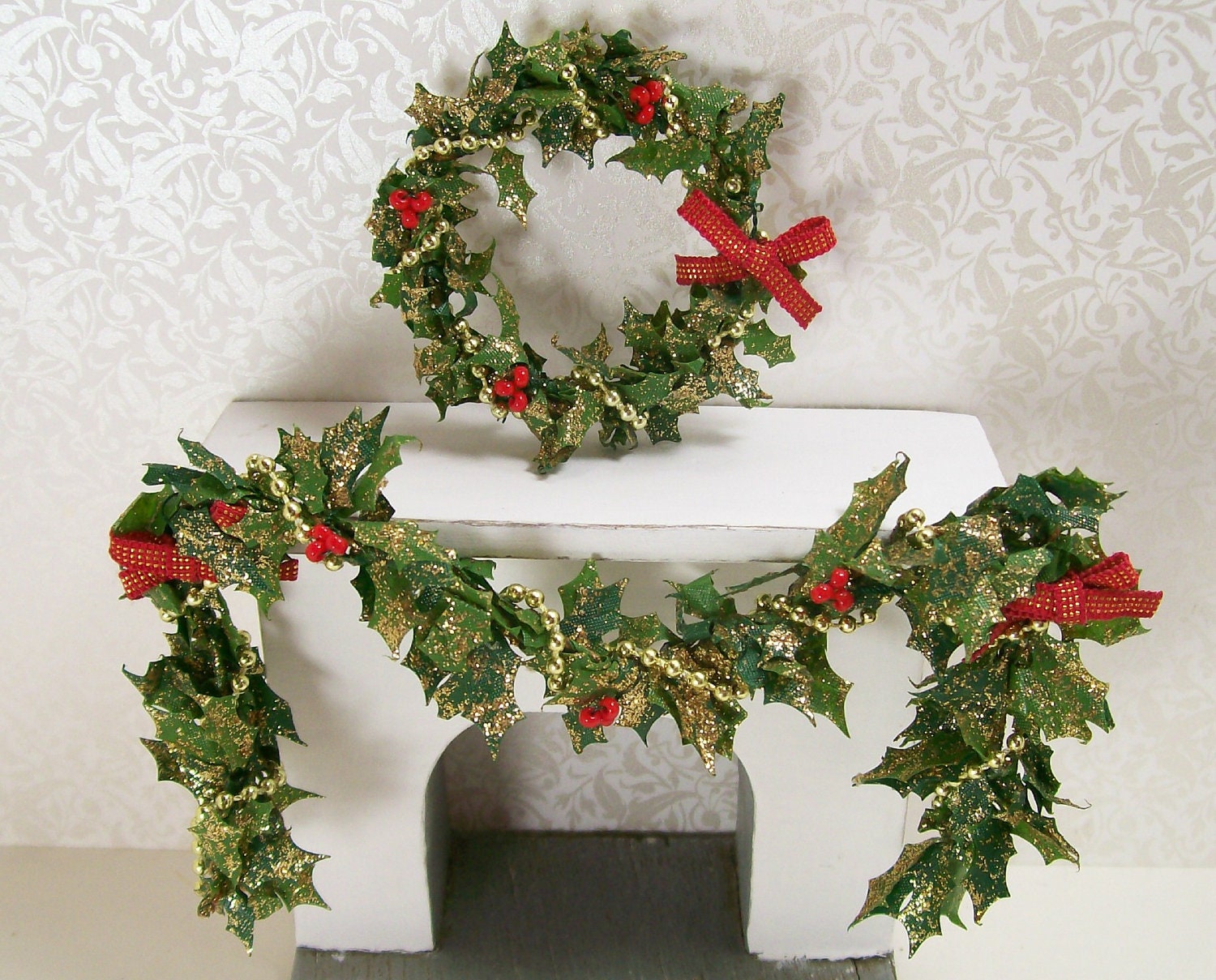 Dollhouse Miniature Christmas Holiday Wreath n Swag Set Red Green Gold One Inch Scale Seasonal Decor