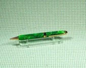 Grasshopper Green Writing Pen - Handcrafted
