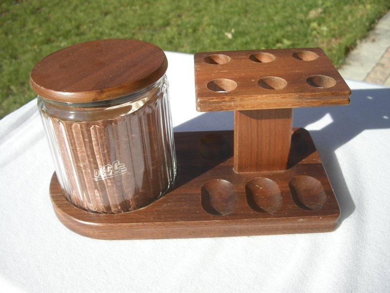 Vintage Wooden Pipe Holder Wooden Smoking Pipe Stand by defdif