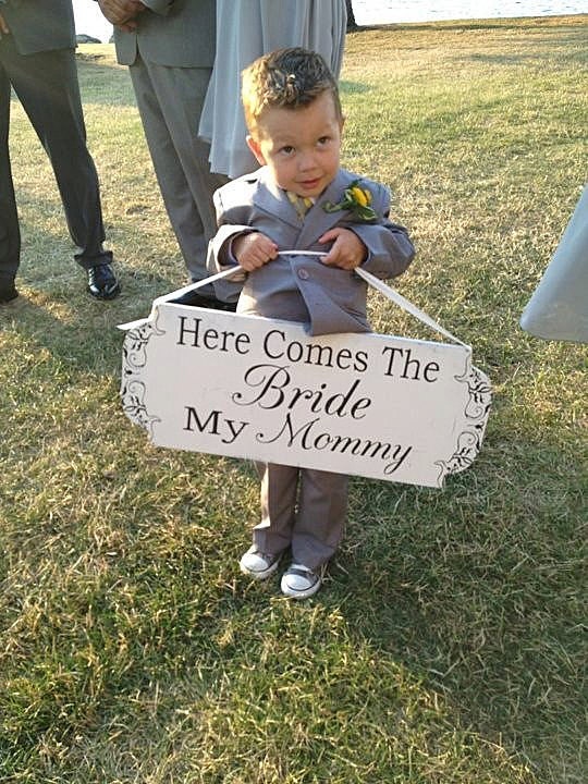Here Comes My MOMMY Wedding Sign REVERSIBLE Flower girl Ring Bearer 10X24