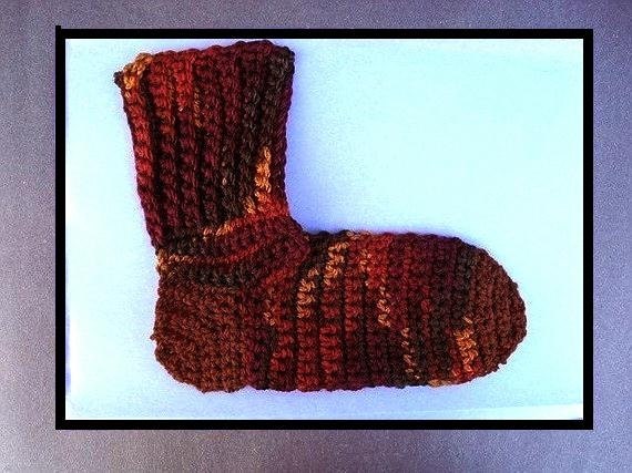 socks, CROCHET PATTERN, number 200, Crochet Socks For Men or Women, Sizes: women size 5 and up, men up to size 13....