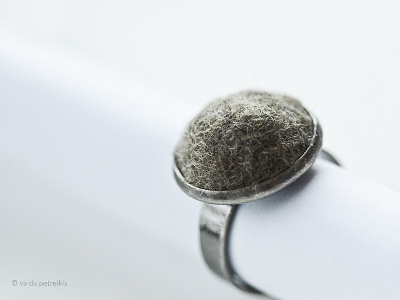 Minimalistic modern statement ring with handmade felt Unisex urban casual style Ready to ship now  All sizes Gift under 25 USD
