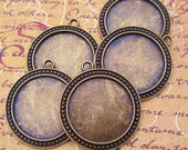 5 Round Bronze Pendant Blanks - Inner Dimension: 30mm