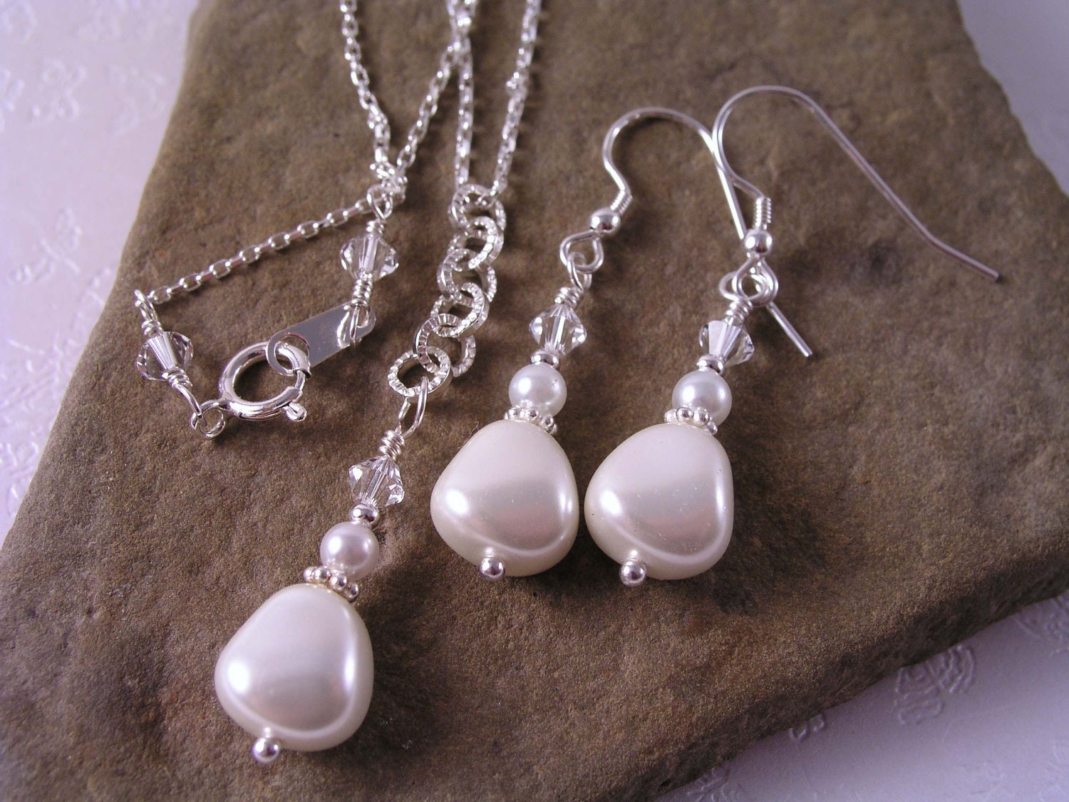 Bridesmaid Necklace Earrings, Bridal Jewelry Set, Bridesmaid Gift Set, Swarovski Crystal Pearl Necklace Earrings, Wedding