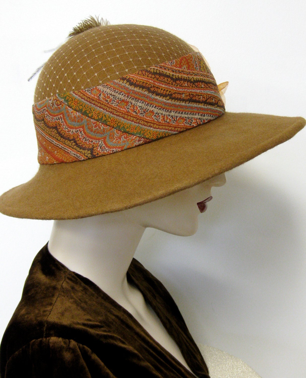 Sandringham Paisley Cloche