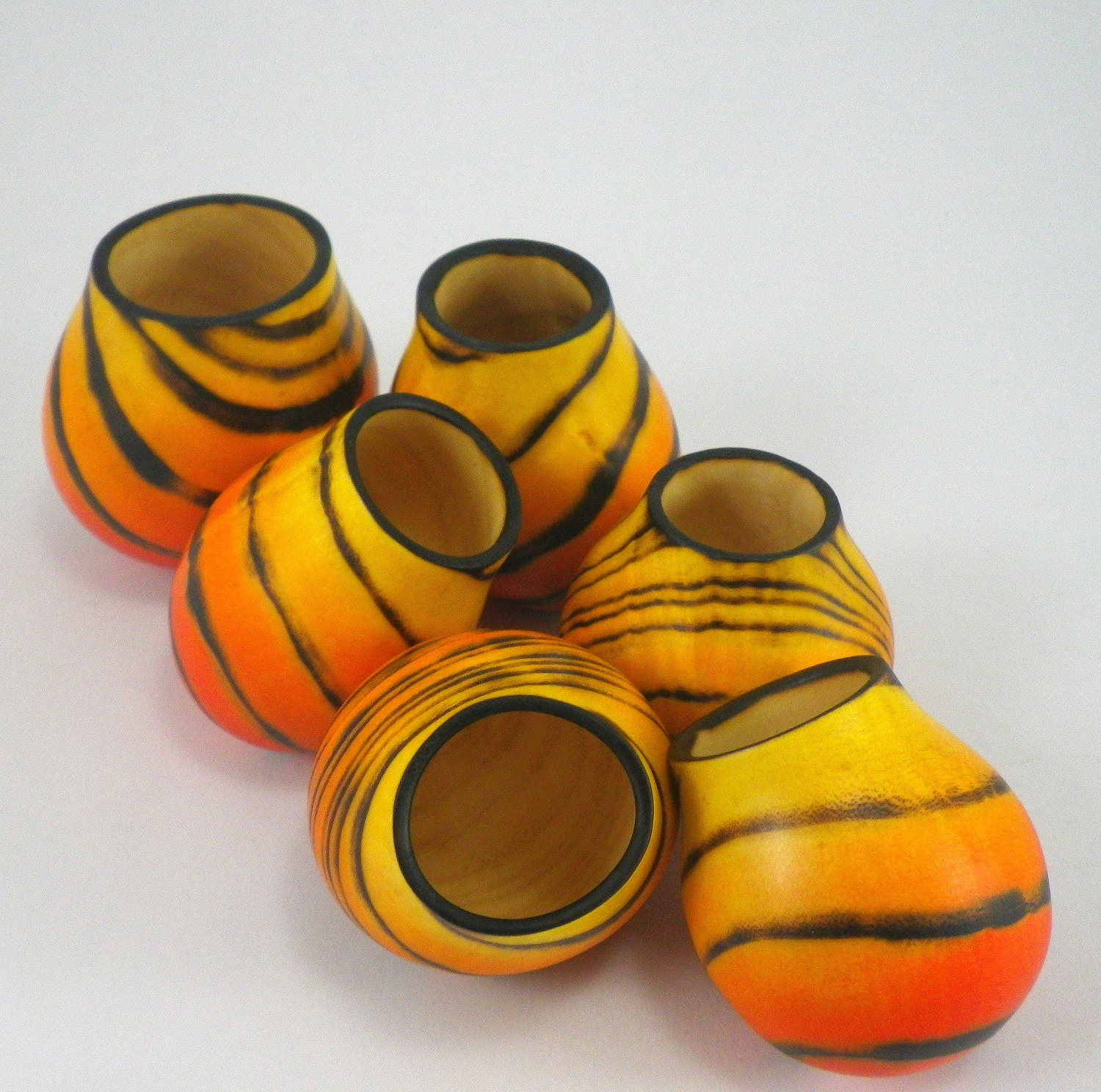Kabuku Ash Vessels