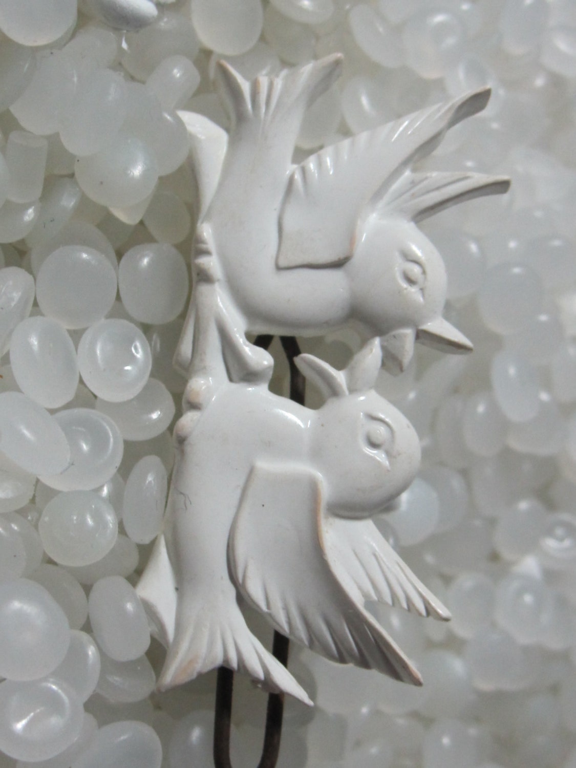 Vintage barrette two little white birds